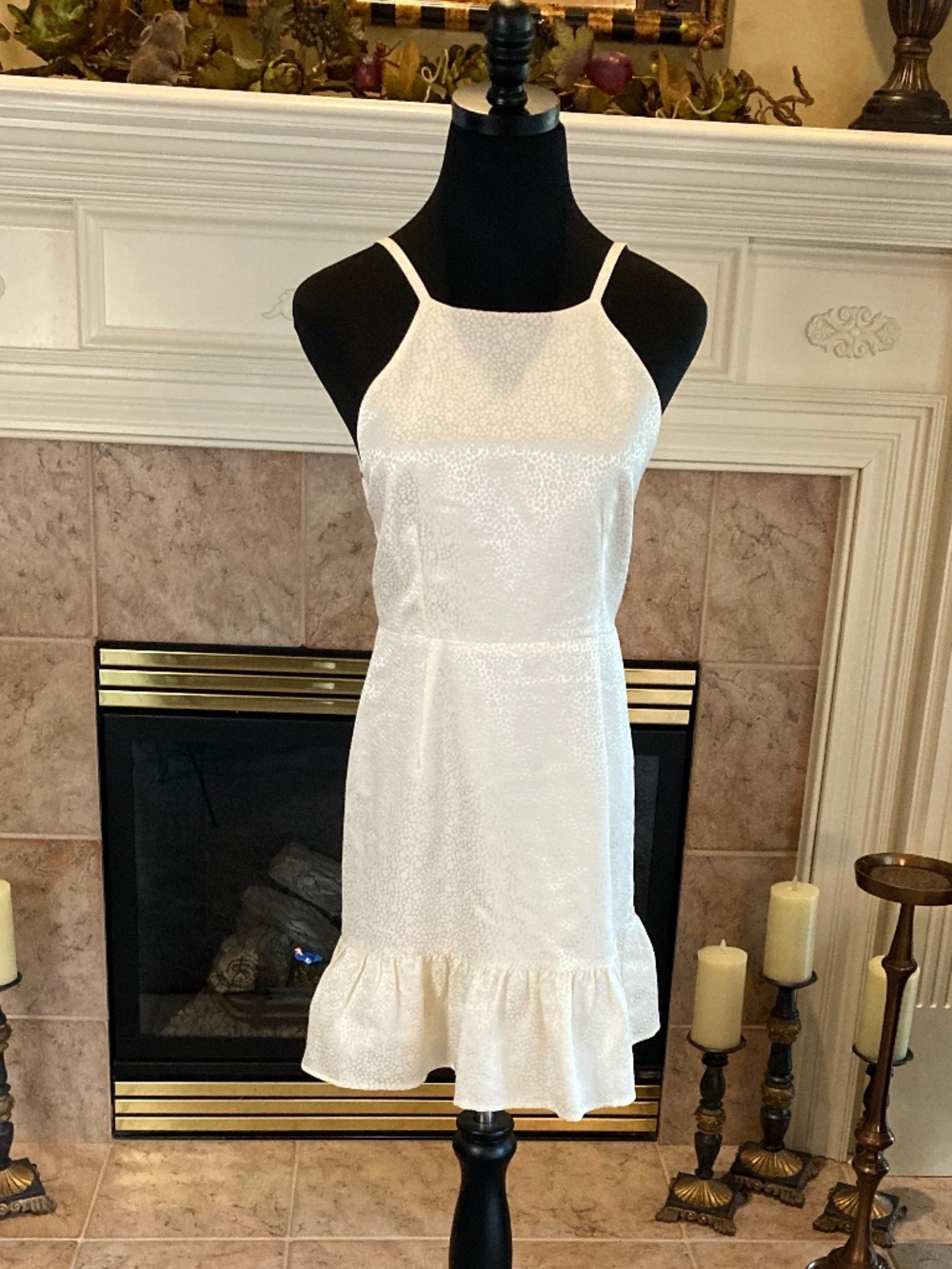 STONE COLD FOX Spaghetti Strap Short Dress with Ruffled Hem Size 1